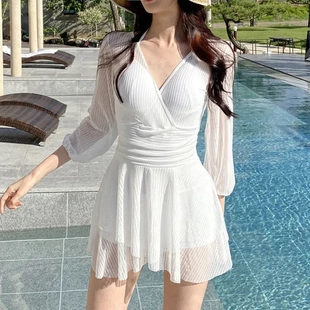 泳衣女 性感露背遮肚顯瘦網紗拼接連體裙式 2022韓國新款 泡溫泉泳裝