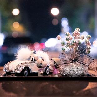 汽車內裝 高檔車載香水香薰創意網紅車上中控前臺用品 飾擺件女神款