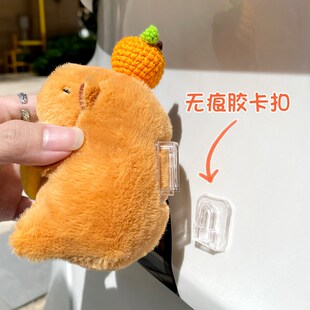 汽車尾部掛件玩偶車貼大號創(chuàng)意個(gè)性 飾品車外擺件女 卡扣公仔娃娃裝