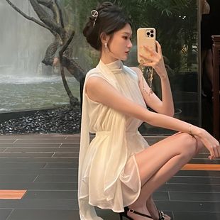 新款 女2025夏季 辣妹純欲寬松設計感小眾上衣潮 氣質雪紡衫 飄帶無袖