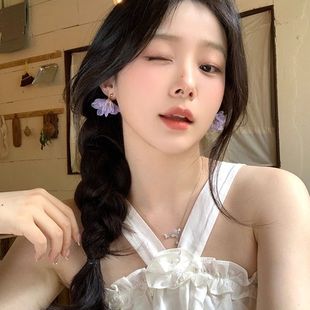 超仙甜美粉紫色花瓣耳環(huán)女小眾設(shè)計(jì)高級(jí)感耳釘海邊度假風(fēng)花朵耳飾