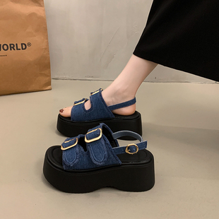 女2025春季 外穿高級沙灘鞋 新款 百搭涼拖鞋 配裙子時尚 厚底氣質涼鞋