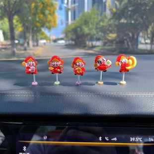 財神爺汽車擺件新款 飾品招好運發財搖擺小財神 車載解壓車內中控裝