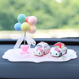 車內(nèi)飾品擺件女卡通漂亮創(chuàng)意車上中控臺(tái)可愛迷你車模擺件汽車裝 飾
