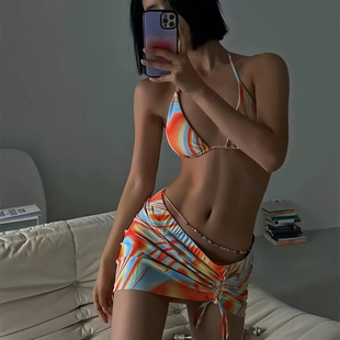 沿海時光彩色印花抽繩比基尼三件套聚攏掛脖分體性感辣妹女式 泳衣