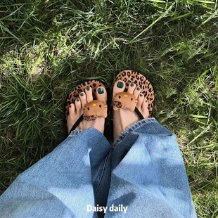 千禧風女 沙灘鞋 HelloKitty拖鞋 豹紋人字拖辣妹高顏值平底輕便爆款