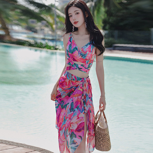 泡溫泉泳裝 泳衣女款 海邊度假風比基尼三件套保守小胸分體2025新款