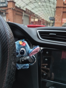 卡通正版 飾史迪奇轉向燈車載飾品 毛絨史迪仔汽車懷擋裝