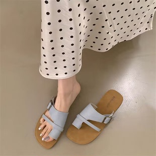 拖鞋 韓版 新款 女夏季 輕便舒適踩屎感百搭一字拖 極簡風(fēng)套趾涼拖鞋