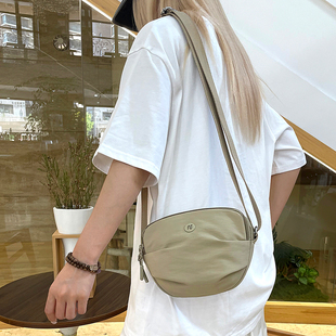 迷你小包包貝殼包女2025夏季 休閑手機包尼龍帆布單肩斜挎女包 新款