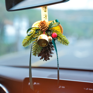圣誕節(jié)松果車掛高級感汽車掛件車內(nèi)吊飾圣誕櫥窗門掛飾場景裝 飾品