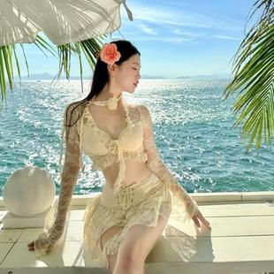 分體泳衣女bikini 顯瘦聚攏溫泉度假裙式 新款 純欲蕾絲花朵喇叭袖