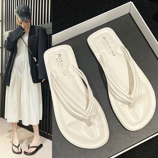 平底夾腳2025年新款 女外穿時尚 防滑休閑輕便海邊涼拖 人字拖鞋 大碼