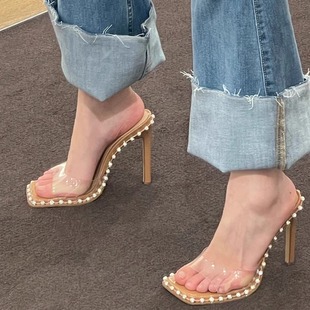 女夏細(xì)跟外穿涼拖 性感水鉆透明露趾涼鞋 2025新款 一字帶方頭高跟鞋