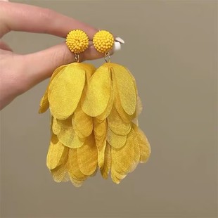 銅合金布藝耳飾 輕奢海邊度假氛圍黃色花瓣流蘇耳環耳飾耳釘女