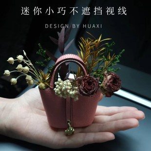 汽車掛件車載香薰擺件內(nèi)飾后視鏡車掛女士高級感小眾高檔淡香女生