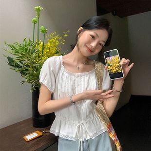 圓領氛圍花邊收腰小衫 法式 女洋氣泡泡袖 襯衫 甜美蕾絲綁帶短袖