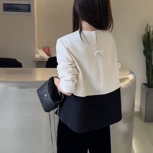 專柜撤回撞色拼接設(shè)計(jì)感上衣法式 寬松小個(gè)子超好看氣質(zhì)外套女 短款