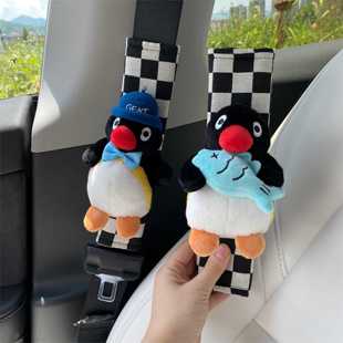 Pin 飾護肩套情侶飾品 g汽車安全帶護肩套可愛小企鵝車載裝