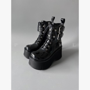 9.5cm簡約鉚釘厚底靴 PPPIE 舒適2.0款