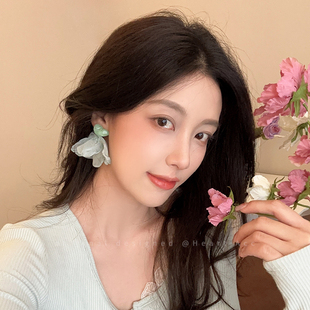 海邊度假風(fēng)愛(ài)心花瓣耳環(huán)女仙氣高級(jí)感甜美耳釘方圓臉顯瘦氣質(zhì)耳飾